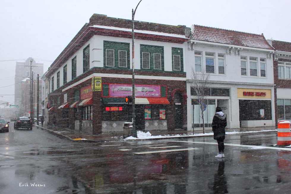 Snow on Broad Street Richmond Virginia