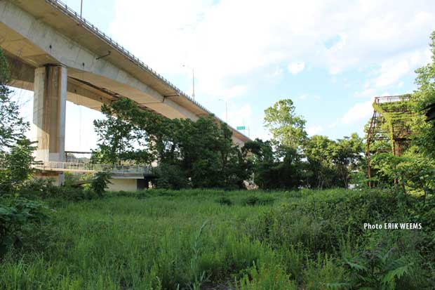 301 Bridge over James River