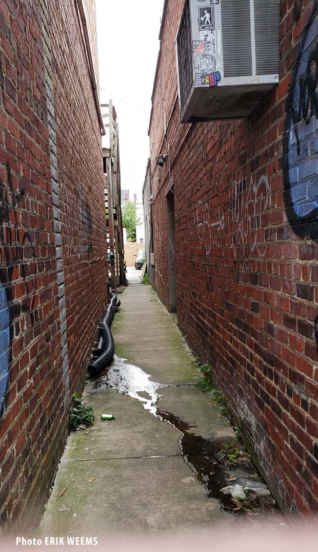 Richmond VA Alley Way