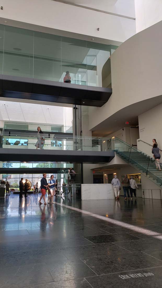 Main entrance Hall VMFA