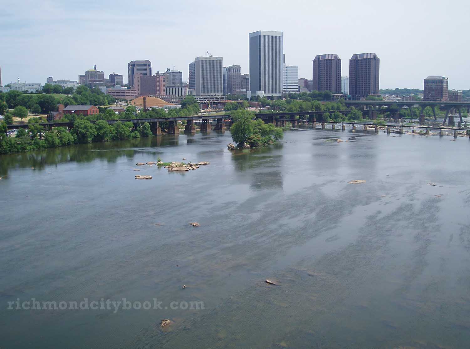 Richmond City from the Robert E Lee Bridge